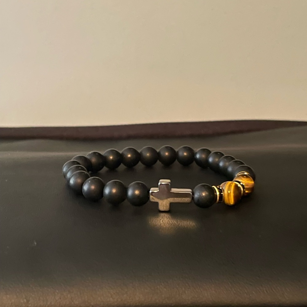 Cross Bead Bracelet